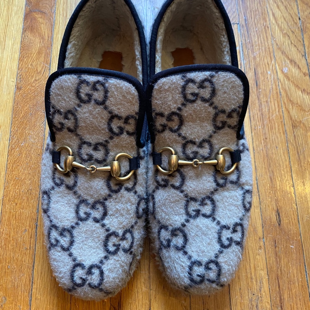 Gucci GG logo wool loafers